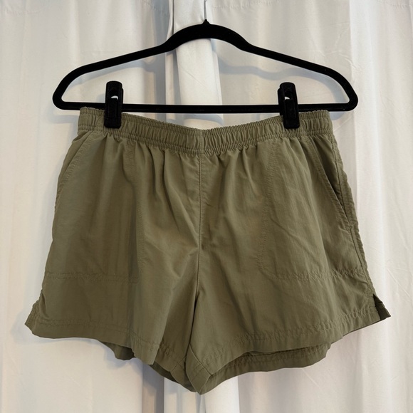 Columbia Pants - Columbia Olive Green Nylon Outdoor Shorts Quick Dry Medium